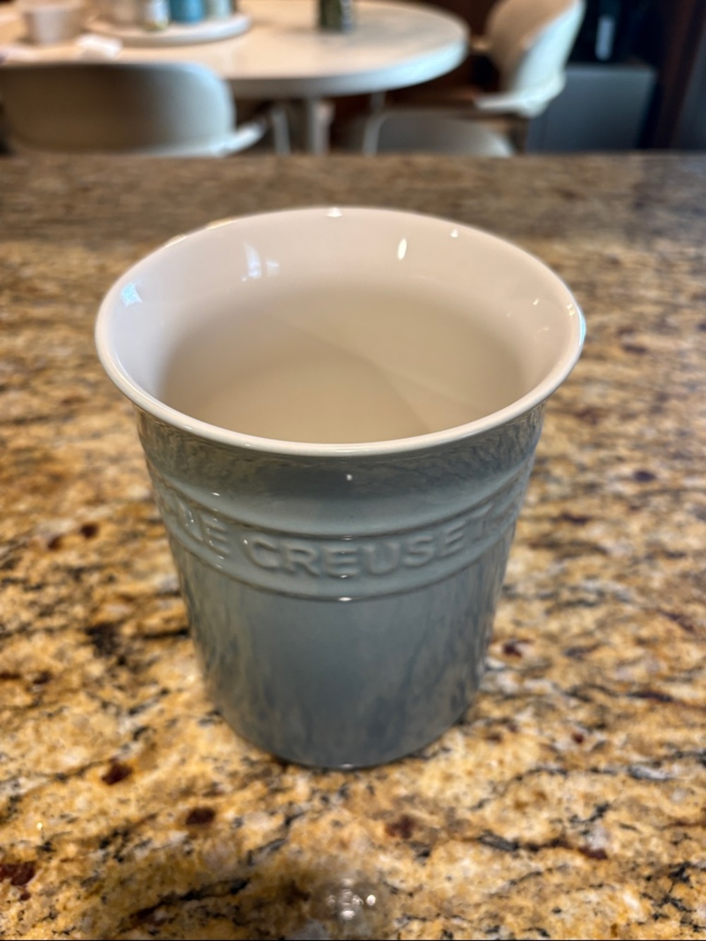 Le Creuset Stoneware 1L Utensil Crock, Sea Salt - Picture 2 of 10
